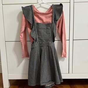 art class Soft Pink Kids' Tee - Dusty Rose Crewneck